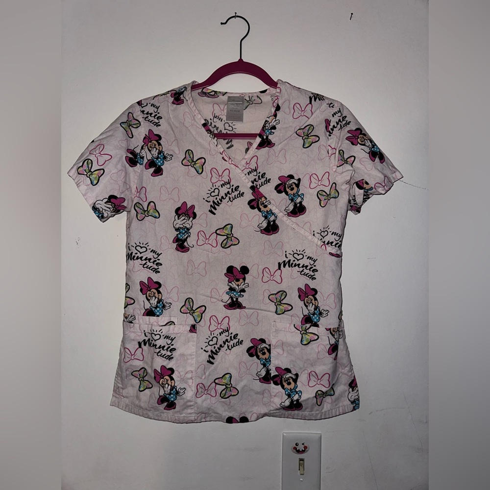Scrub top